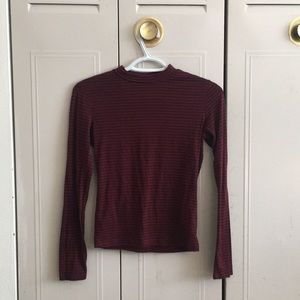 Long-sleeve High-neck Top
